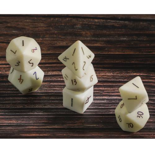 Dice for games, Ivory Jade, Geometrical Pattern, 7 pieces, Sold By Set