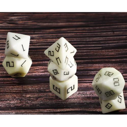 Dice for games, Ivory Jade, Geometrical Pattern, 7 pieces, Sold By Set