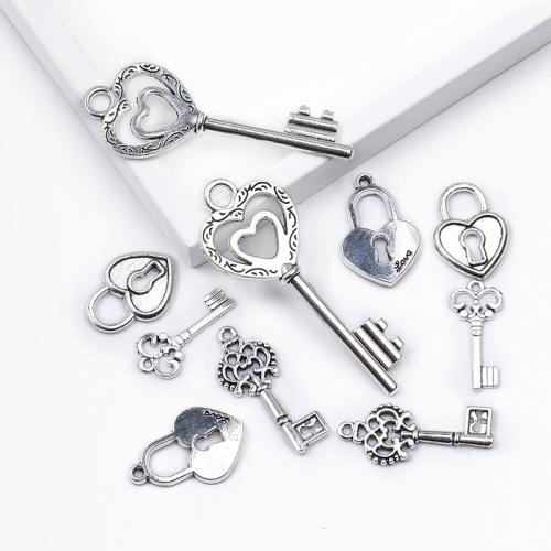 Pendentifs en alliage de zinc, Placage, DIY & styles différents pour le choix, plus de couleurs à choisir, 100PC/sac, Vendu par sac