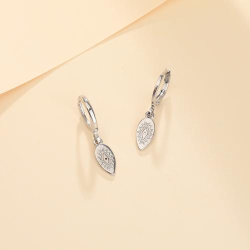 Boucles d'oreilles en laiton zircon cubique pavent, Placage, pavé de micro zircon & pour femme, couleur platine, 23mm, Vendu par paire