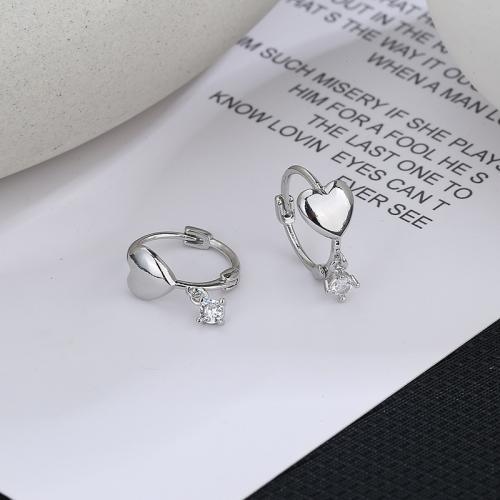 Boucles d'oreilles en laiton zircon cubique pavent, Pétales, Placage, pavé de micro zircon & pour femme, couleur platine, 10x15mm, Vendu par paire