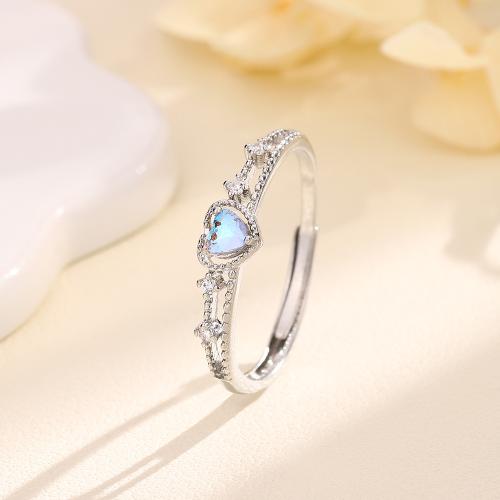 Cubique anneau en laiton Circonia Micro Pave, avec Moonstone, Placage, pavé de micro zircon & pour femme, couleur platine, Vendu par PC