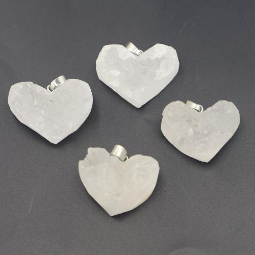 Pendentifs quartz naturel, quartz clair, coeur, DIY, blanc, Size: 30-20mmu00d725-15mmu00d715-10mm, Vendu par PC