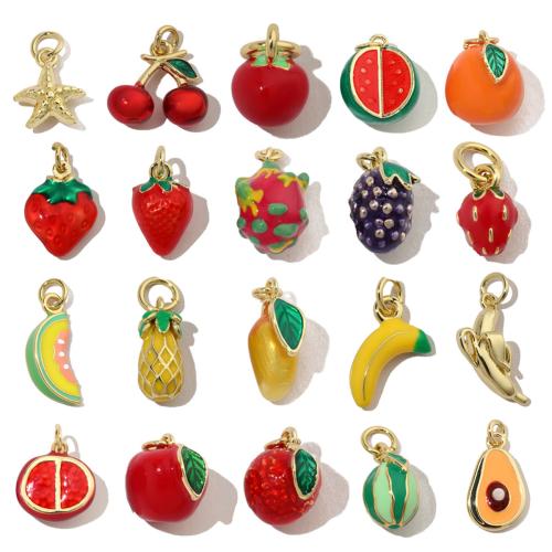 Bijoux pendentifs en laiton, fruitcéréale, Placage de couleur d'or, Forme différente pour le choix & DIY & émail, plus de couleurs à choisir, protéger l'environnement, sans nickel, plomb et cadmium, 3PC/sac, Vendu par sac