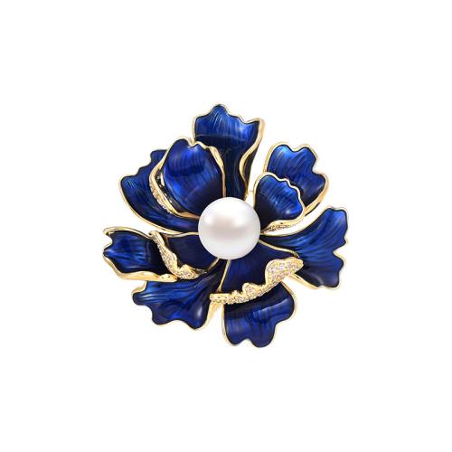 Cubic Zirconia Brooch, Brass, with Shell Pearl, micro pave cubic zirconia & for woman, golden, 48x49mm, Sold By PC