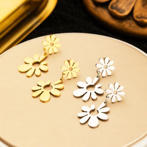 Stainless Steel Stud Earrings, 304 Stainless Steel, Flower, plated, fashion jewelry & for woman & hollow, more colors for choice, Sold By Pair