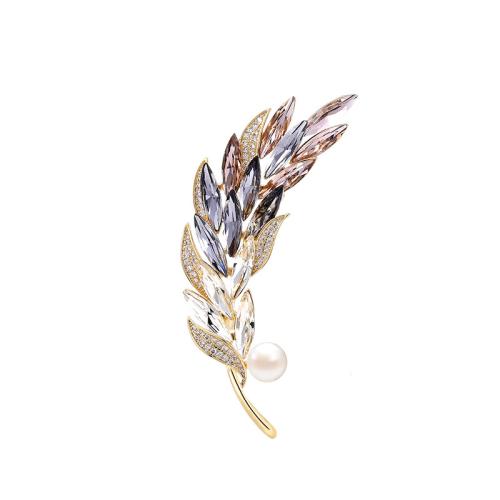 Fashion Brooch Jewelry, Brass, with Freshwater Pearl, micro pave cubic zirconia & for woman, golden, 30x71mm, Sold By PC