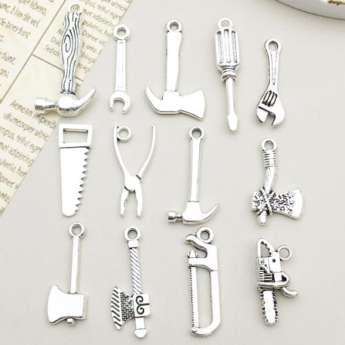 Pendentifs outils en alliage de zinc, Placage, DIY & styles différents pour le choix, plus de couleurs à choisir, 100PC/sac, Vendu par sac