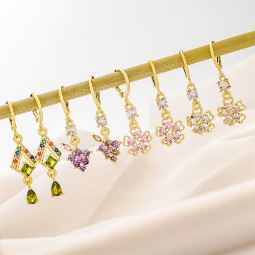 Boucle d’oreille goutte strass Hoop, laiton, Placage de couleur d'or, styles différents pour le choix & pour femme & avec strass, plus de couleurs à choisir, protéger l'environnement, sans nickel, plomb et cadmium, Vendu par paire