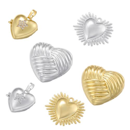 Pendentifs coeur en laiton, Placage, DIY & styles différents pour le choix, plus de couleurs à choisir, Vendu par PC