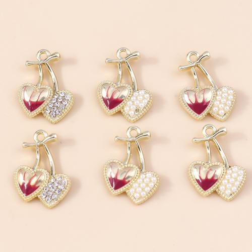 Pendentifs coeur en alliage de zinc, avec perle de plastique, Placage, DIY & pavé de micro zircon & émail, plus de couleurs à choisir, 4PC/sac, Vendu par sac