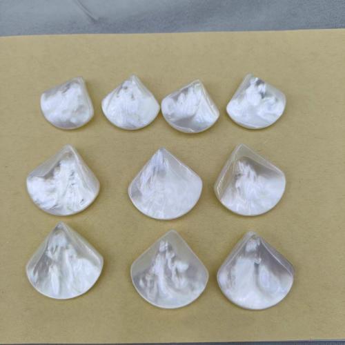 White Lip Shell Beads, Fan, DIY & different size for choice, white, 10PCs/Strand, Sold By Strand