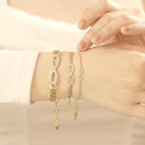 Bracelet cubique en laiton zircon pavent, Infini, Placage de couleur d'or, styles différents pour le choix & pavé de micro zircon & pour femme, plus de couleurs à choisir, protéger l'environnement, sans nickel, plomb et cadmium, Vendu par PC