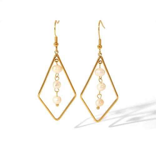 Boucles d'oreilles en perles d'eau douce, Acier inoxydable 304, avec perle d'eau douce cultivée, Losange, Placage, bijoux de mode & pour femme & creux, doré, Vendu par paire