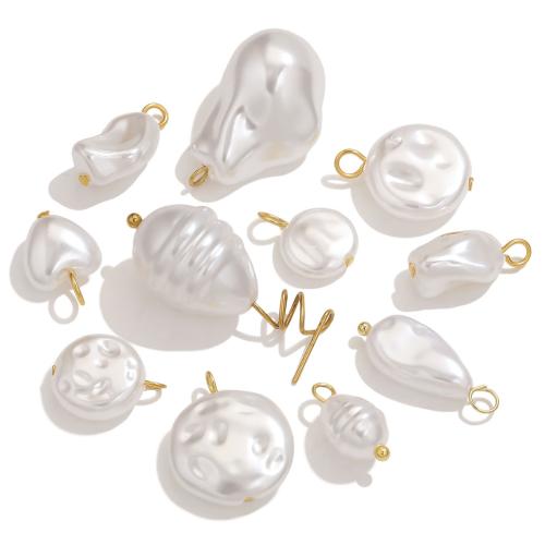 Pendentifs en plastique, Acier inoxydable 304, avec perle de plastique, Placage, DIY & styles différents pour le choix, blanc, 20PC/sac, Vendu par sac