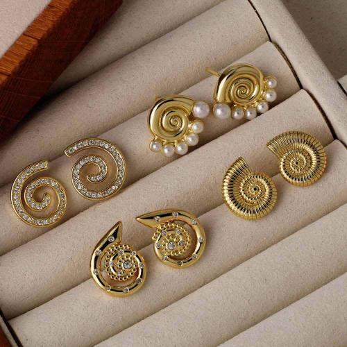 Brass Stud Earring, with Plastic Pearl, Vacuum Ion Plating, for woman & with rhinestone, more colors for choice, Sold By Pair