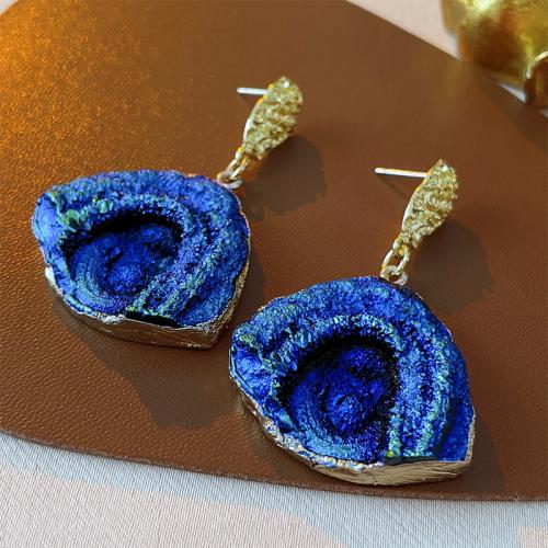 Boucle d'oreille résine, laiton, avec résine, éventail, Placage de couleur d'or, bijoux de mode & pour femme, vert foncé, 54x33mm, Vendu par paire