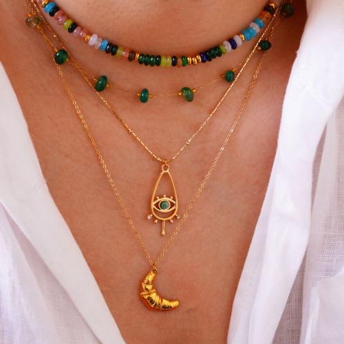 Acier titane collier, avec Jade & Pierre naturelle, Placage de couleur d'or, styles différents pour le choix & pour femme, Longueur:Environ 16-18 pouce, Vendu par PC