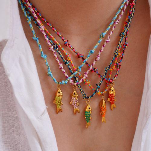 Acier titane collier, avec cordon de polyester, avec 2inch chaînes de rallonge, poisson, Placage de couleur d'or, styles différents pour le choix & pour femme & émail, Longueur:Environ 15.7 pouce, Vendu par PC