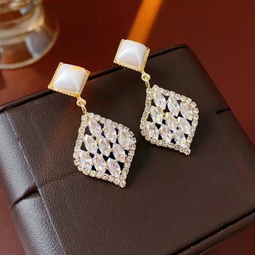 Brass Drop Earring, with Plastic Pearl, Rhombus, gold color plated, for woman & with rhinestone, 17x40mm, Sold By Pair
