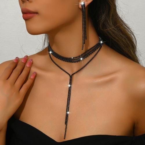 laiton parure de bijoux, boucle d'oreille & collier, glandpompon, Placage, 2 pièces & pour femme & avec strass, plus de couleurs à choisir, Vendu par fixé