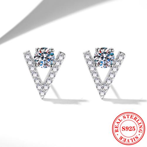 925 Sterling Silver Stud Earring, Letter V, platinum plated, different materials for choice & micro pave cubic zirconia & for woman, Sold By Pair