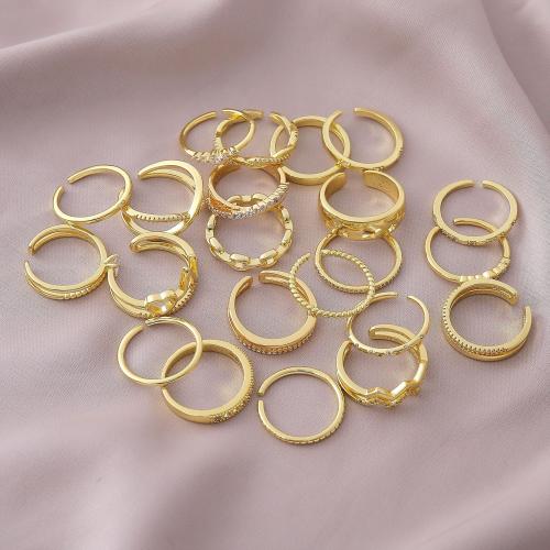 Bague en laiton, Placage de couleur d'or, styles différents pour le choix & pavé de micro zircon & pour femme, Vendu par PC