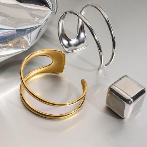 Bracelet en acier inoxydable, Acier inoxydable 304, avec Acier titane, Placage de couleur d'or, bijoux de mode, plus de couleurs à choisir, Vendu par sac