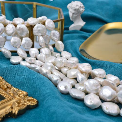Cultured Baroque Freshwater Pearl Beads, DIY, white, 13mm, Sold By Strand