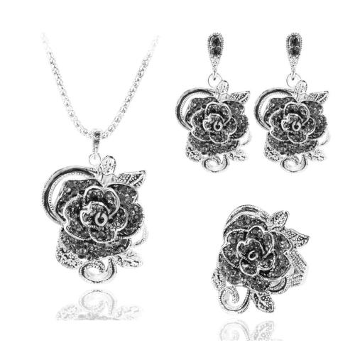 Zinklegierung Mode Schmuckset, Fingerring & Ohrring & Halskette, Rose, silberfarben plattiert, drei Stücke & verschiedene Größen vorhanden & für Frau & mit Strass, Größe:7-10, verkauft von setzen