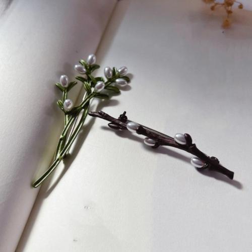 aleación de zinc broche, con Perlas cultivadas de agua dulce, barniz de secado al horno, diferentes estilos para la opción & para mujer, brooch length 70-75mm, Vendido por UD