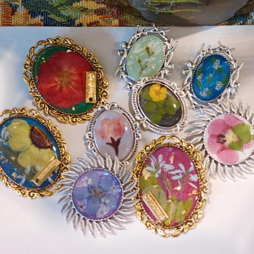 Tibetan Style Brooches, with Dried Flower, fashion jewelry & for woman & epoxy gel, Sold By PC