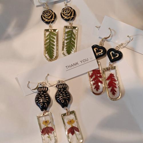 Tibetan Style Drop Earring, with Dried Flower & Plastic, fashion jewelry & for woman & epoxy gel, Sold By PC
