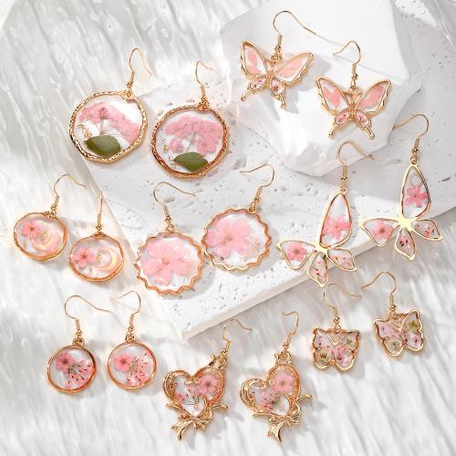 Boucles d'oreilles en alliage de zinc, avec Fleurs séchées, goutté d'époxy, bijoux de mode, plus de couleurs à choisir, Vendu par paire