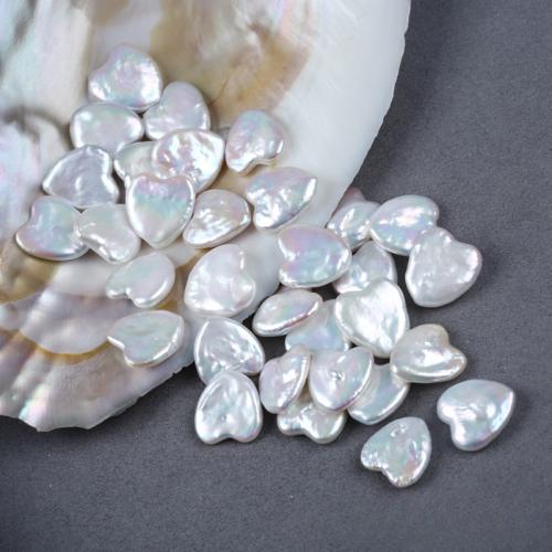 Perles nacres sans trou de culture d'eau douce, perle d'eau douce cultivée, coeur, DIY & aucun trou, plus de couleurs à choisir, 15x17mm, Vendu par brin