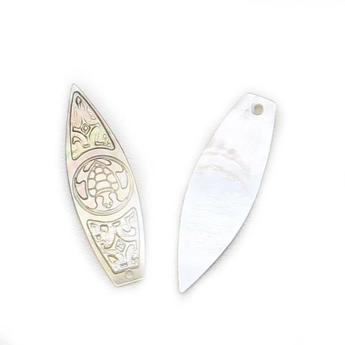 Pendentifs coquillage, Black-Lip-Shell, Conique, gravé, naturel & DIY, 13x41mm, Vendu par PC