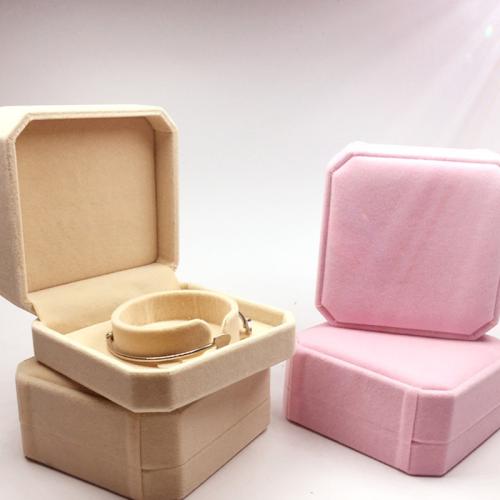 Velveteen Bracelet Box, dustproof, more colors for choice, 90x90x40mm, Sold By PC