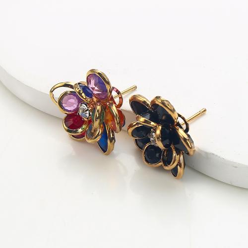 Brass Stud Earring, with Glass, Flower, plated, fashion jewelry & with rhinestone, more colors for choice, nickel, lead & cadmium free, 21.20x20.87x23.49mm, Sold By Pair