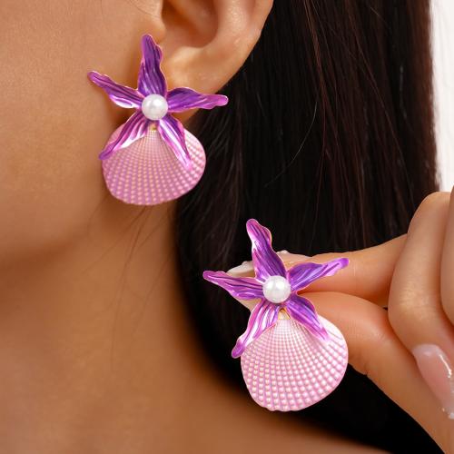 Pendientes de Aleación de Zinc, con Perlas plásticas, chapado en color dorado, Joyería, más colores para la opción, Vendido por Par