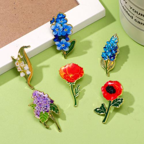 Tibetan Style Brooches, Flower, plated, Unisex & different styles for choice, golden, Sold By PC