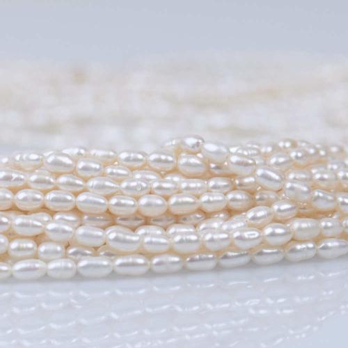 Cultured Rice Freshwater Pearl Beads, DIY, white, 3-4MM, Sold By Strand