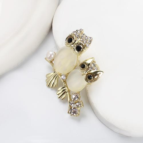 Freshwater Pearl Brooch, Tibetan Style, with Cats Eye & Freshwater Pearl, gold color plated, fashion jewelry & with rhinestone, more colors for choice, 47.83x10.78x43.48mm, Sold By PC