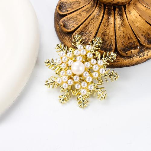 Freshwater Pearl Brooch, Tibetan Style, with Freshwater Pearl, Snowflake, gold color plated, fashion jewelry, more colors for choice, 45.06x15.26x43.38mm, Sold By PC