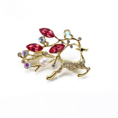 Freshwater Pearl Brooch, Tibetan Style, with Freshwater Pearl, Deer, gold color plated, fashion jewelry & with rhinestone, more colors for choice, 50.69x10.15x35.59mm, Sold By PC