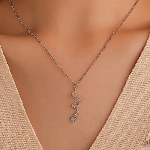 KubikZircon Mikro pflastern Messinghalsketten, Messing, plattiert, Modeschmuck & Micro pave Zirkonia, keine, frei von Nickel, Blei & Kadmium, verkauft von PC