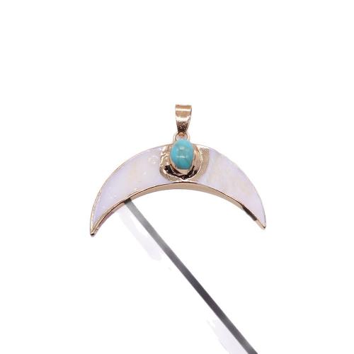 Bijoux Pendentifs en pierres gemmes, coquille, avec Pierre naturelle & laiton, lune, Placage de couleur d'or, DIY, couleurs mélangées, Vendu par PC
