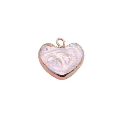 Pendentifs perles d'eau douce, perle d'eau douce cultivée, avec laiton, coeur, Placage de couleur d'or, DIY, couleurs mélangées, Vendu par PC