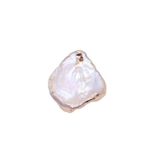 Pendentifs perles d'eau douce, perle d'eau douce cultivée, avec laiton, Irrégulière, Placage de couleur d'or, DIY, plus de couleurs à choisir, Vendu par PC