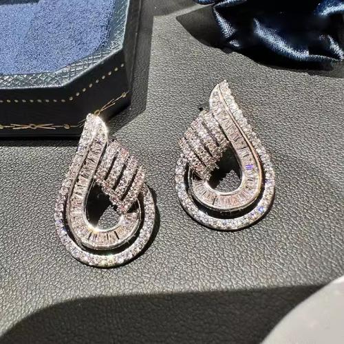 Cubic Zirconia Micro Pave Brass Earring, Teardrop, plated, micro pave cubic zirconia & for woman & hollow, Sold By Pair