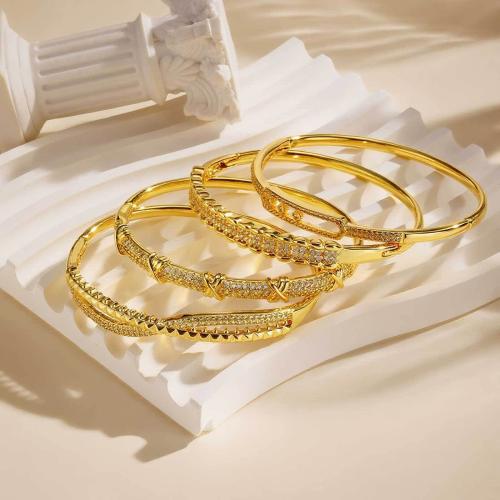 Messing-Armbänder, Messing, plattiert, verschiedene Stile für Wahl & Micro pave Zirkonia & für Frau, goldfarben, verkauft von PC